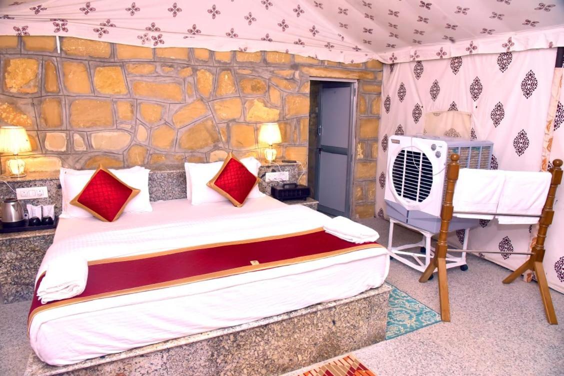 Desert Heritage Camps & Resort ไจซัลเมอร์ ภายนอก รูปภาพ