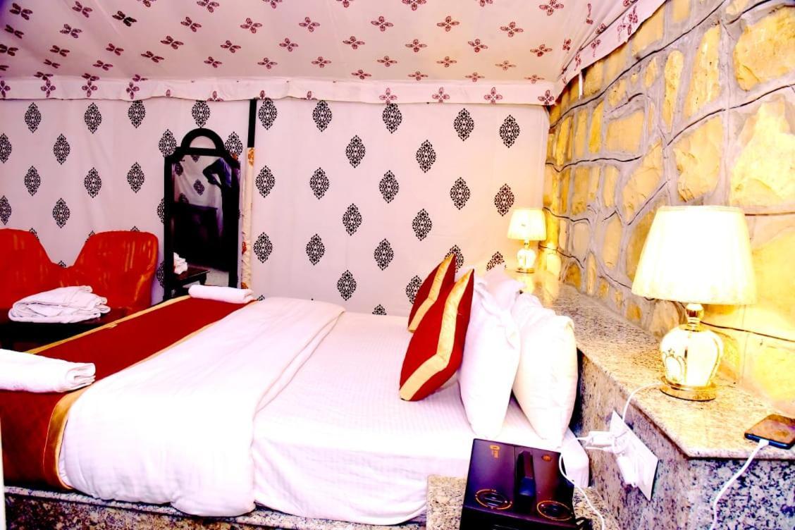Desert Heritage Camps & Resort ไจซัลเมอร์ ภายนอก รูปภาพ